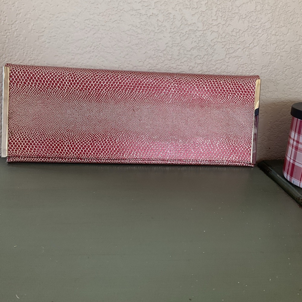 Charming‎ Charlie Long Rectangular Faux Snake Skin Embossed Clutch Pink Silver